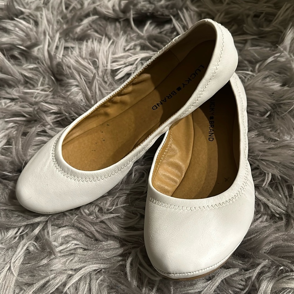 White Lucky Brand Ballet Flats